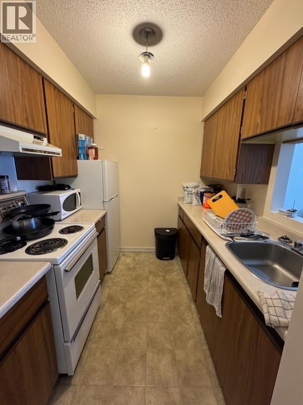 1335 Alpine Drive Unit# 209B, Elkford