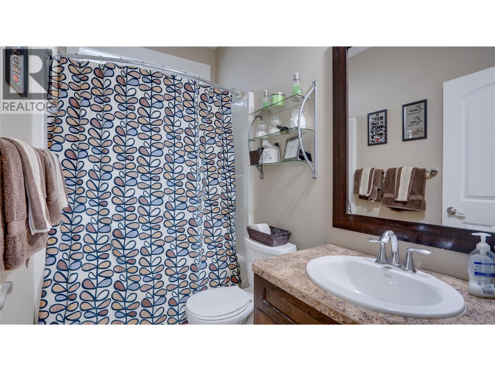 4406A 25 Street, Vernon