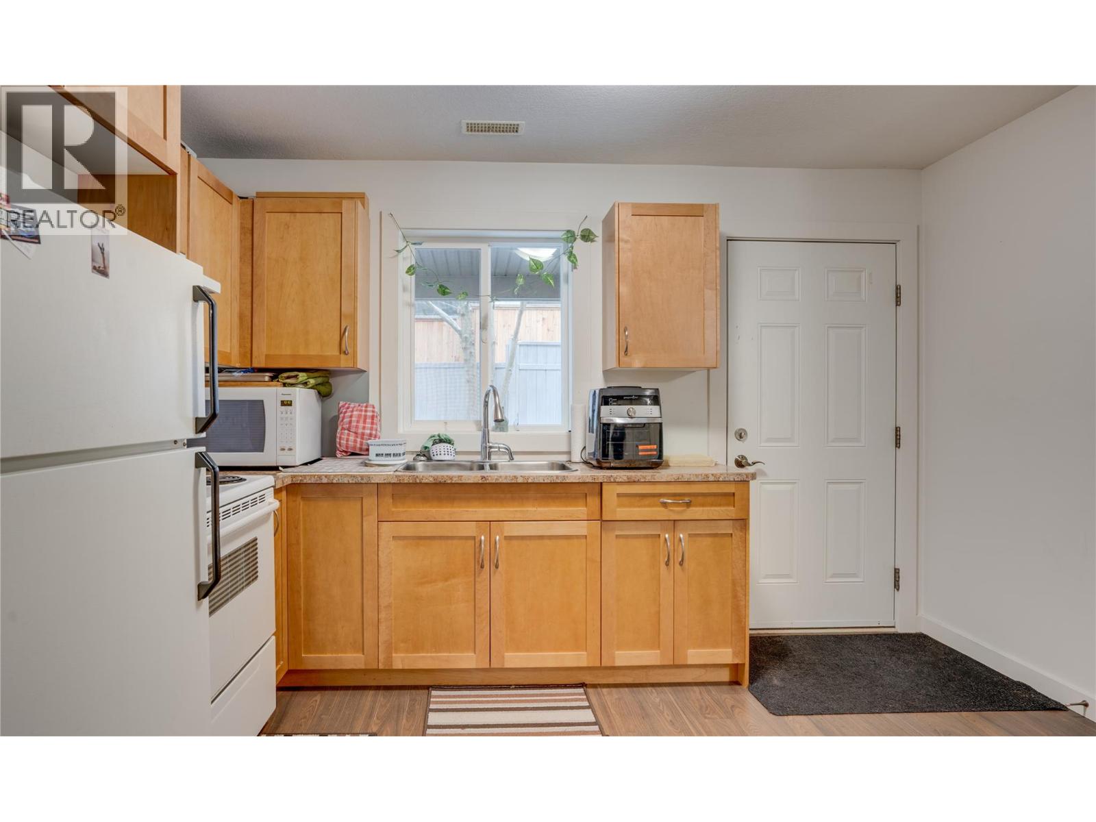 4406A 25 Street, Vernon