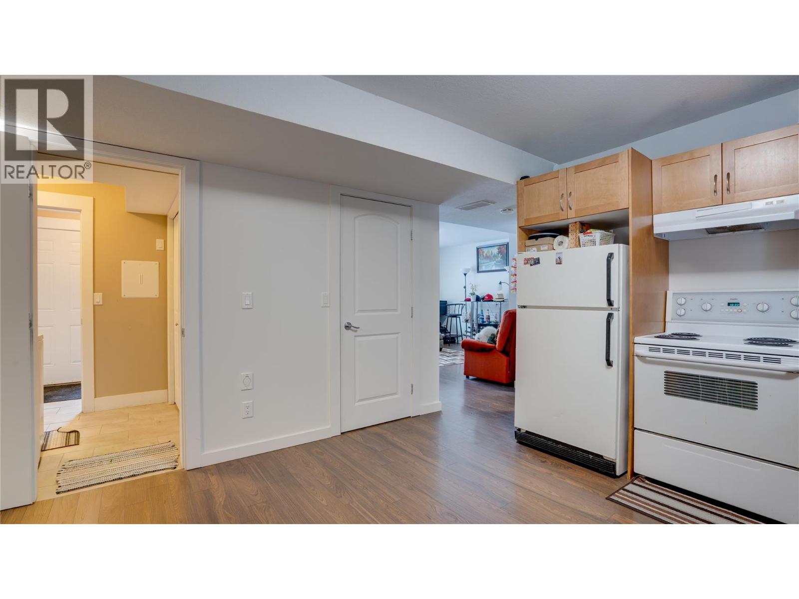 4406A 25 Street, Vernon