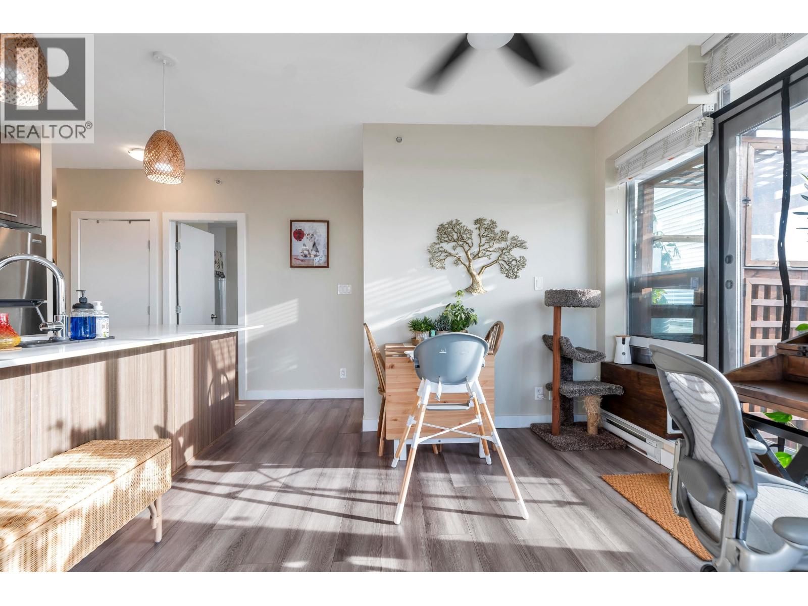 908 2789 SHAUGHNESSY STREET, Port Coquitlam