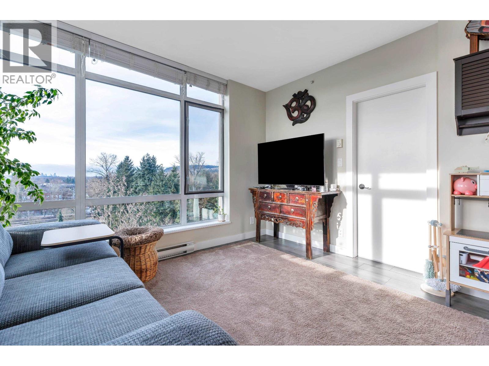 908 2789 SHAUGHNESSY STREET, Port Coquitlam