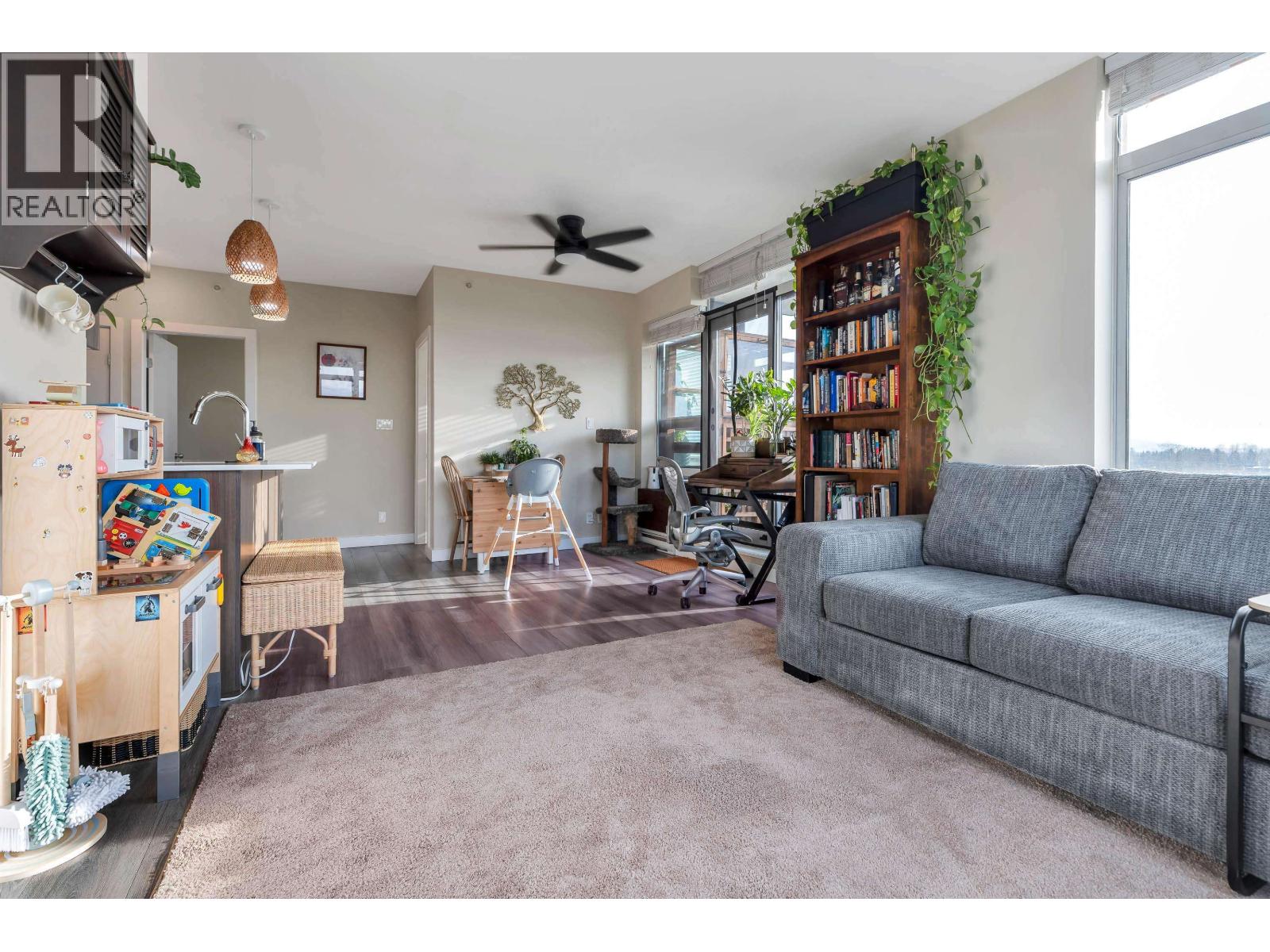 908 2789 SHAUGHNESSY STREET, Port Coquitlam