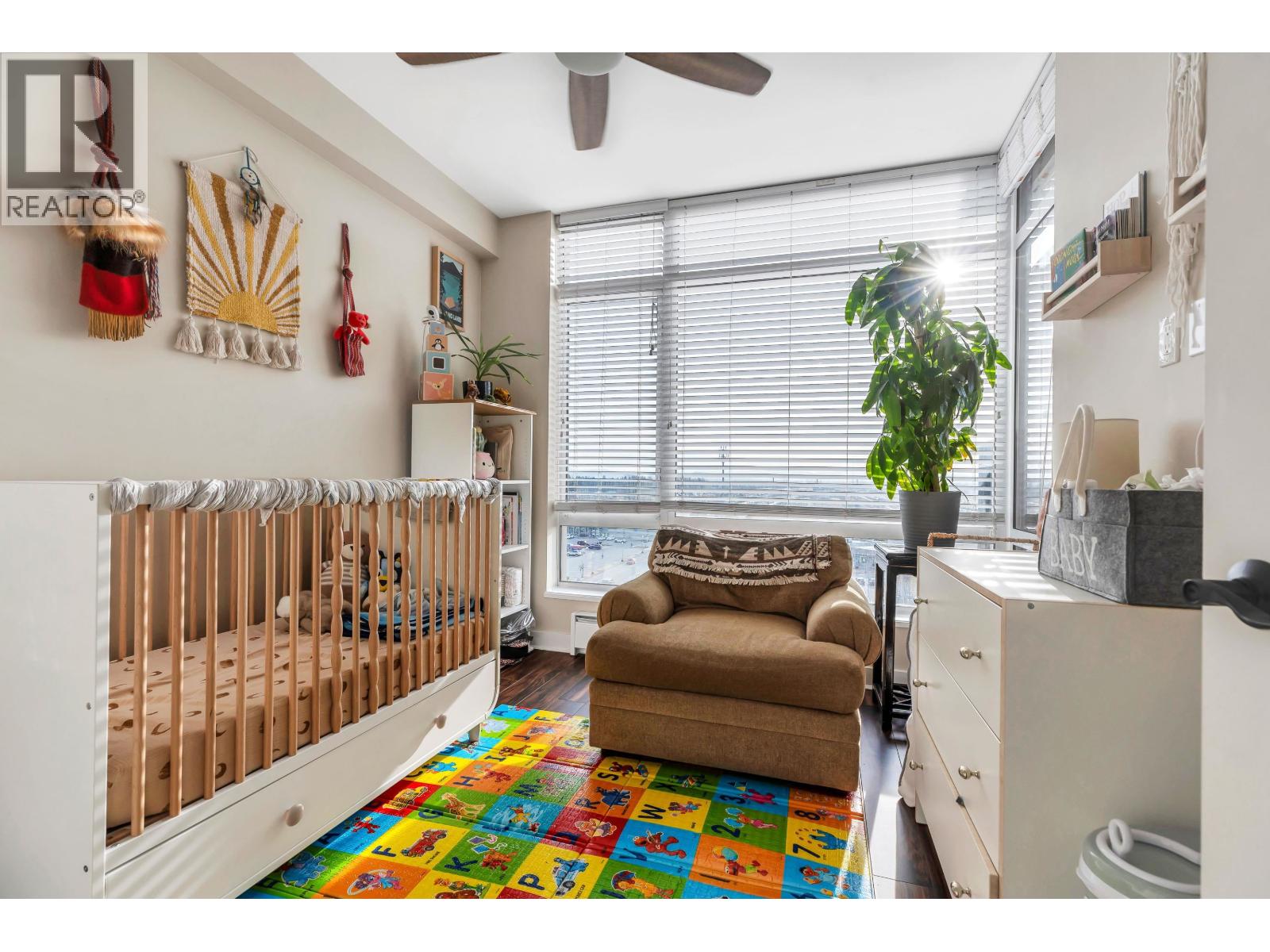 908 2789 SHAUGHNESSY STREET, Port Coquitlam