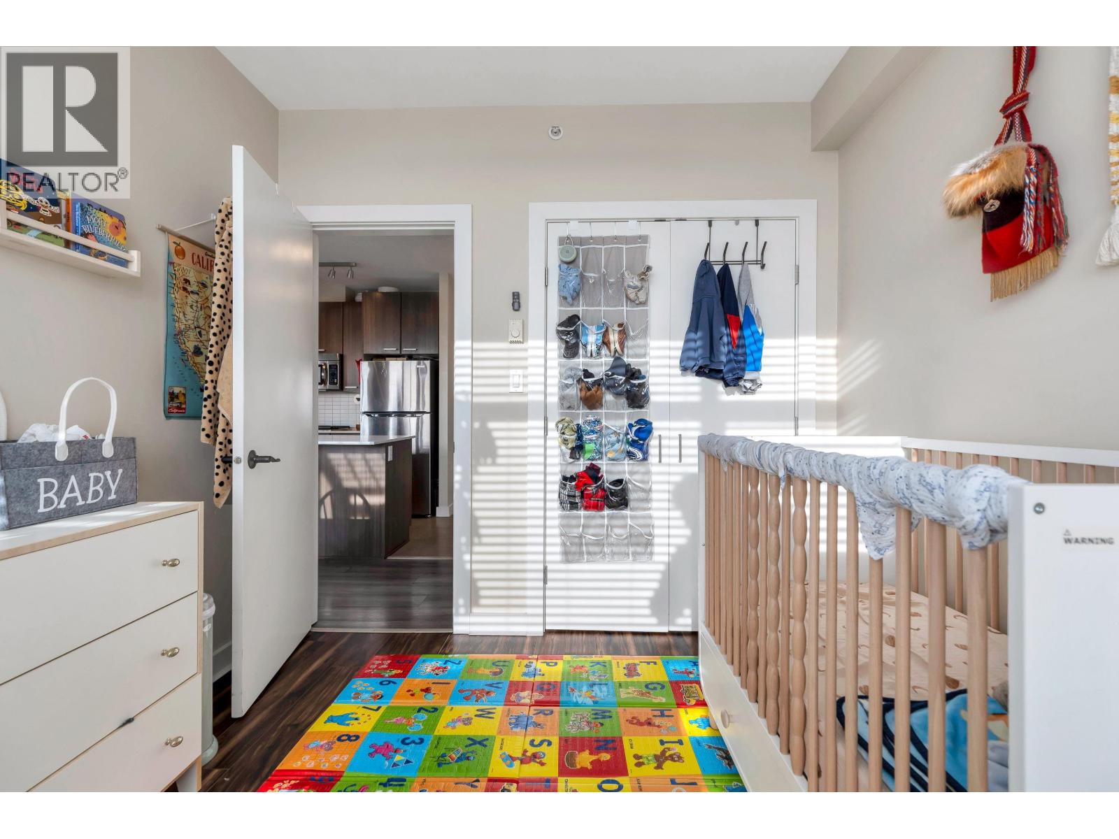 908 2789 SHAUGHNESSY STREET, Port Coquitlam