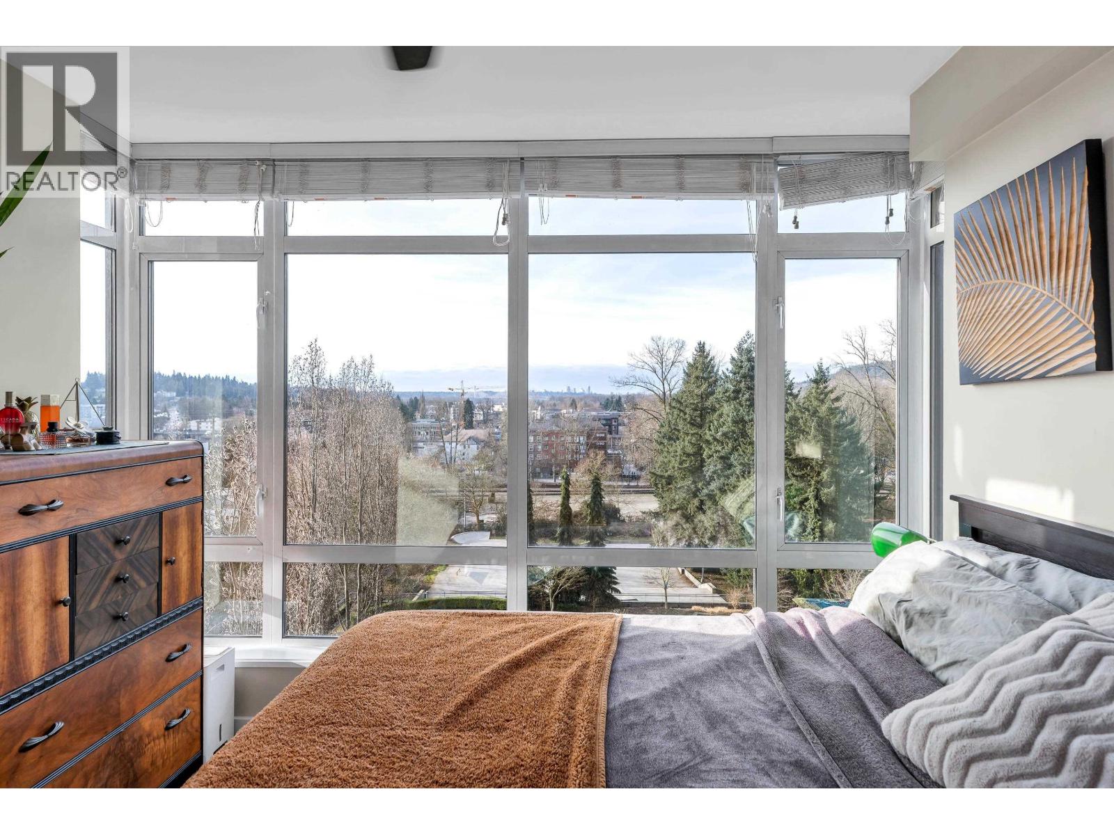 908 2789 SHAUGHNESSY STREET, Port Coquitlam