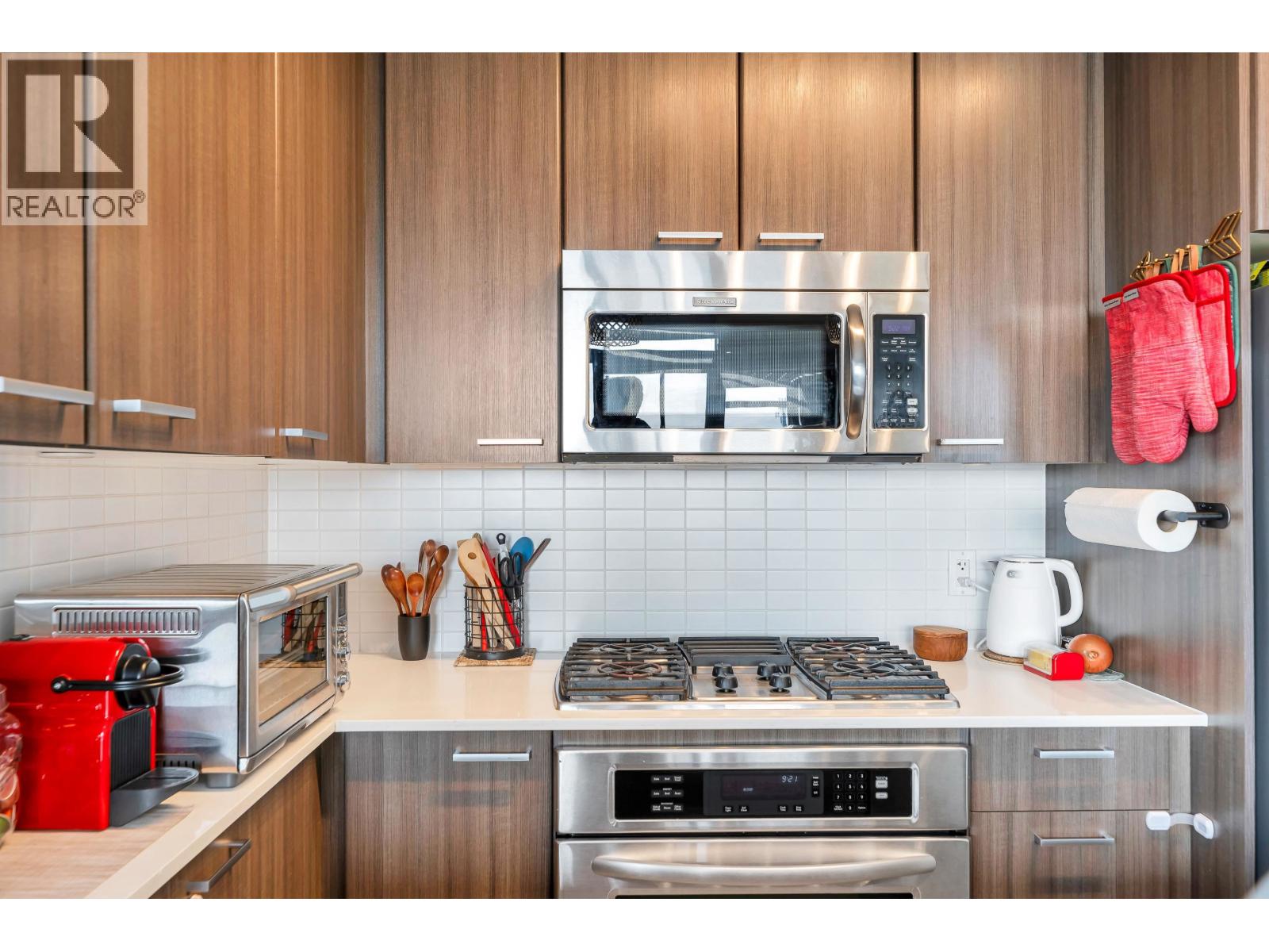 908 2789 SHAUGHNESSY STREET, Port Coquitlam