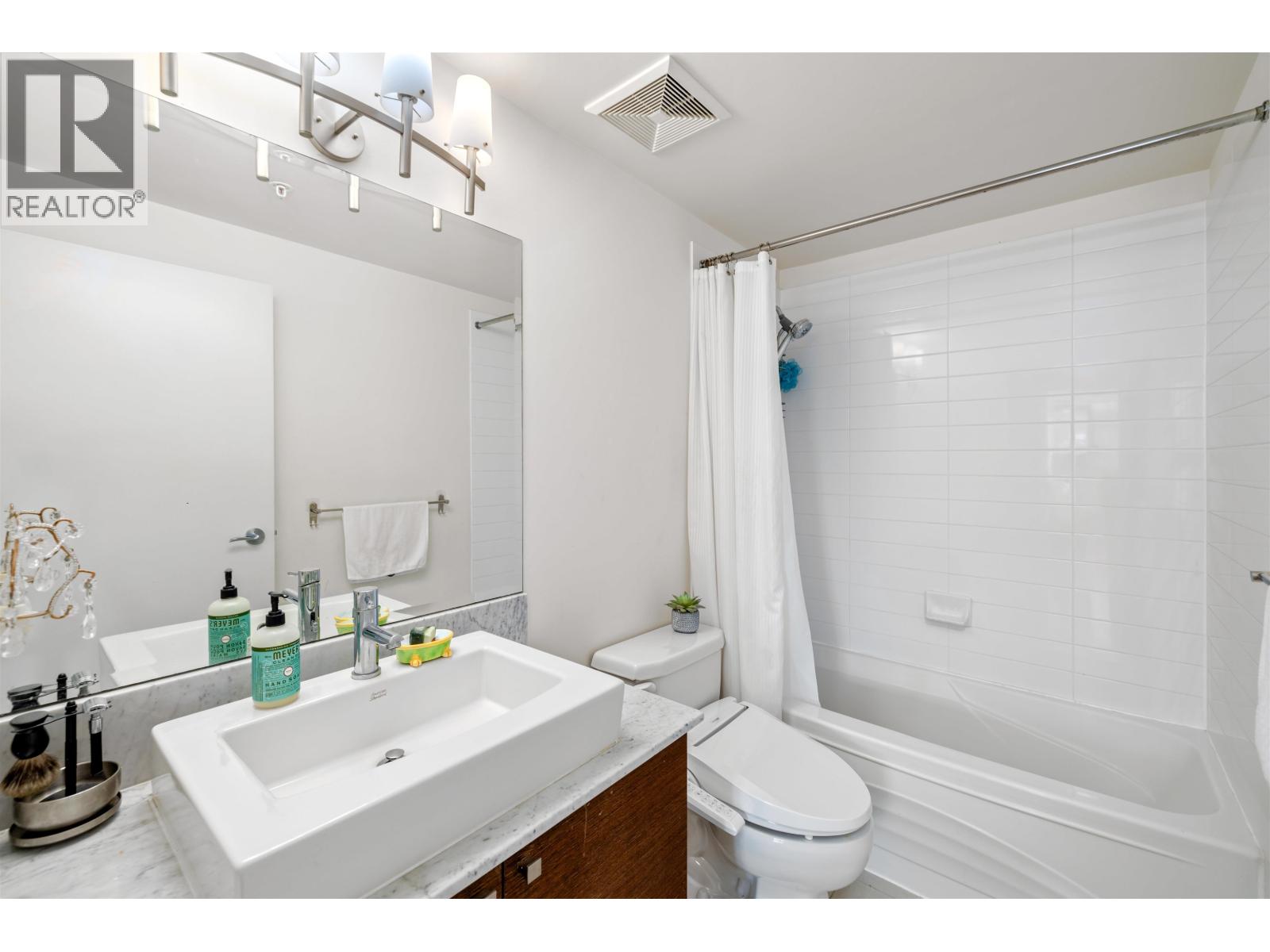 2602 400 CAPILANO ROAD, Port Moody