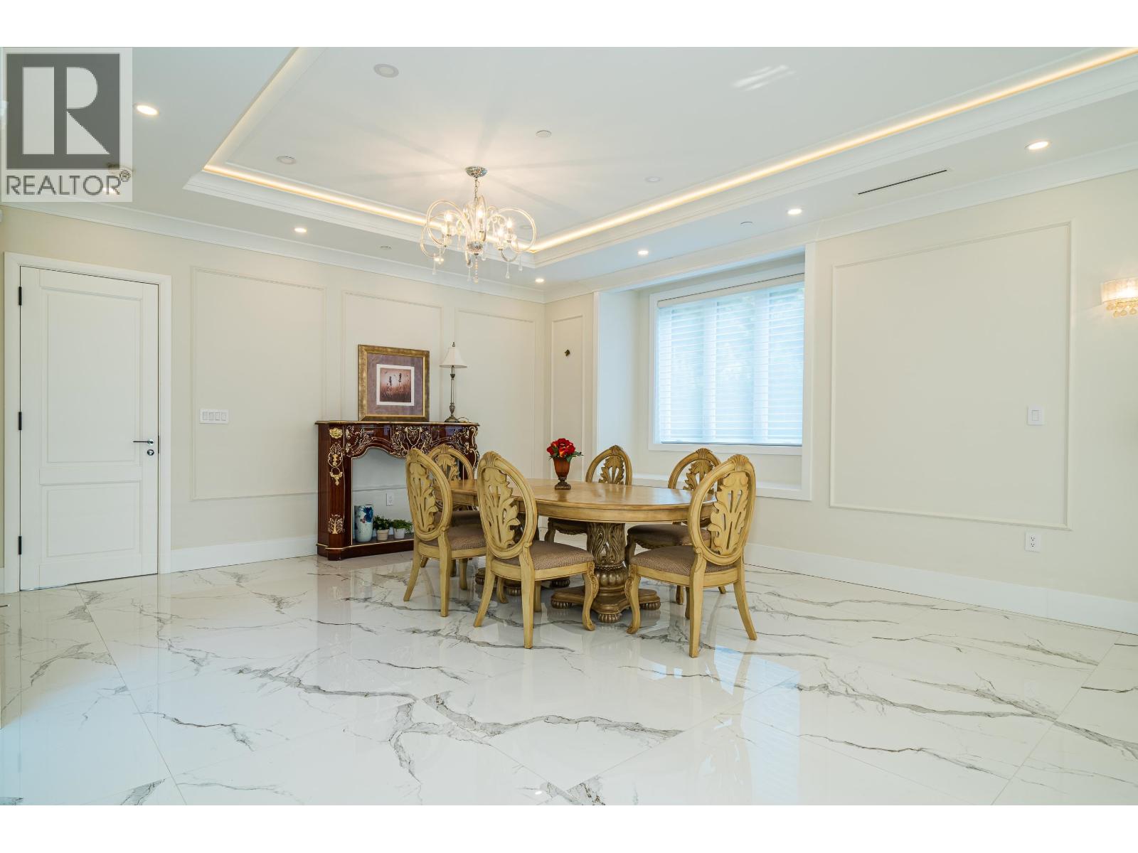 1048 HANDSWORTH ROAD, North Vancouver