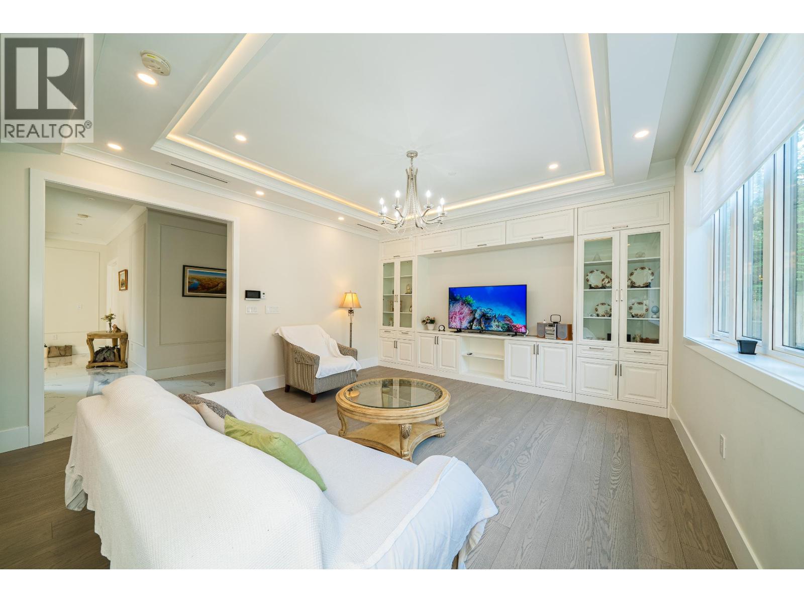 1048 HANDSWORTH ROAD, North Vancouver