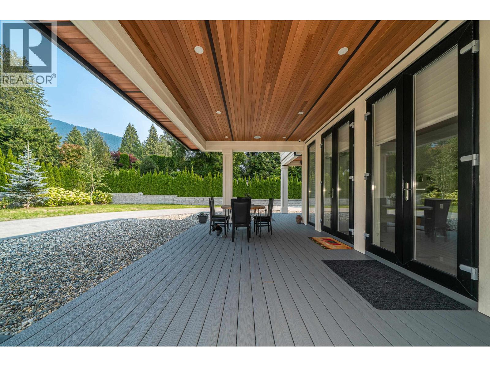 1048 HANDSWORTH ROAD, North Vancouver