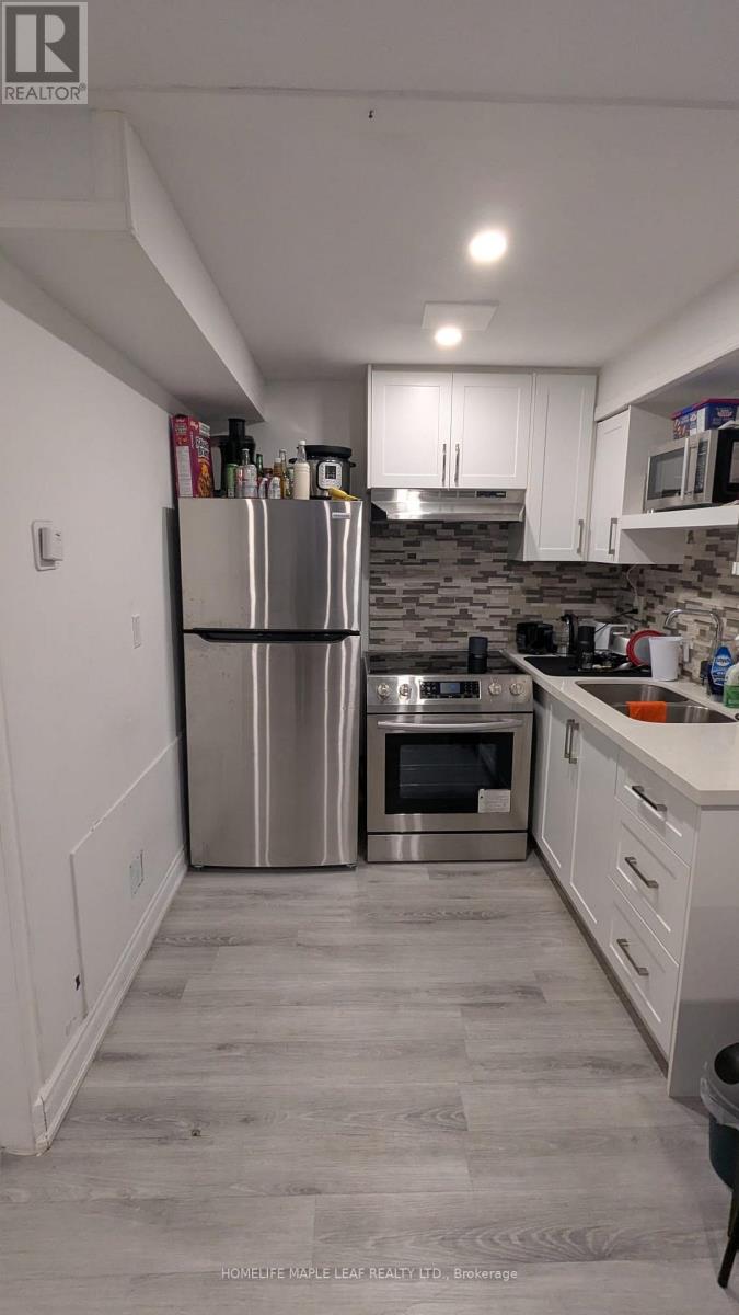 200 Lotherton Unit 604 photo 3