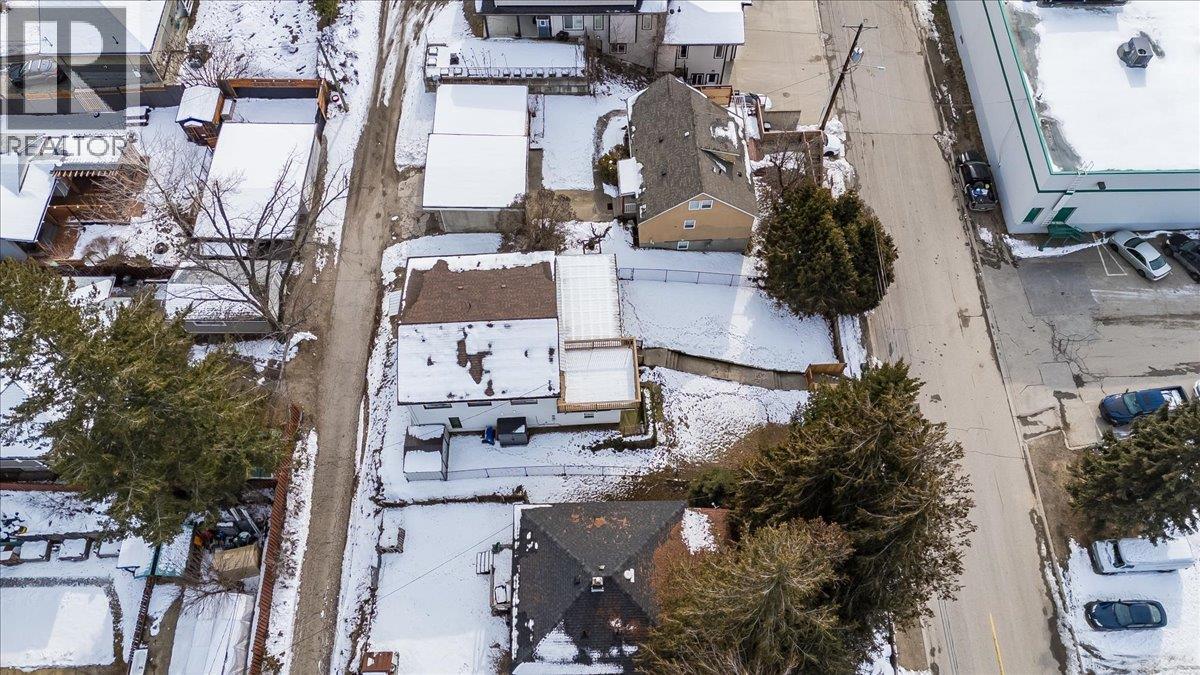 613 11TH AVENUE - 59