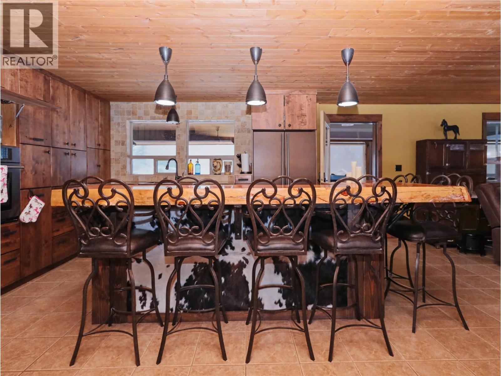 3850 Blythe-Rhone Road, Westbridge