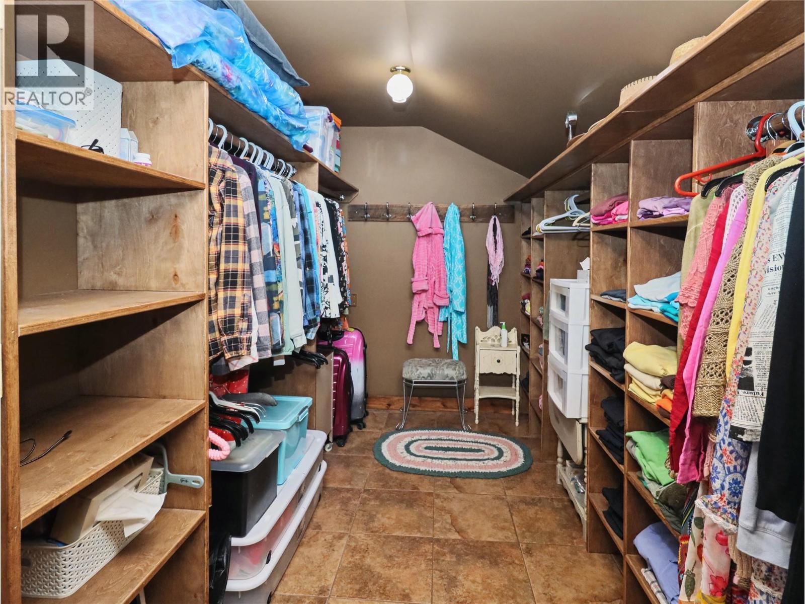 3850 Blythe-Rhone Road, Westbridge