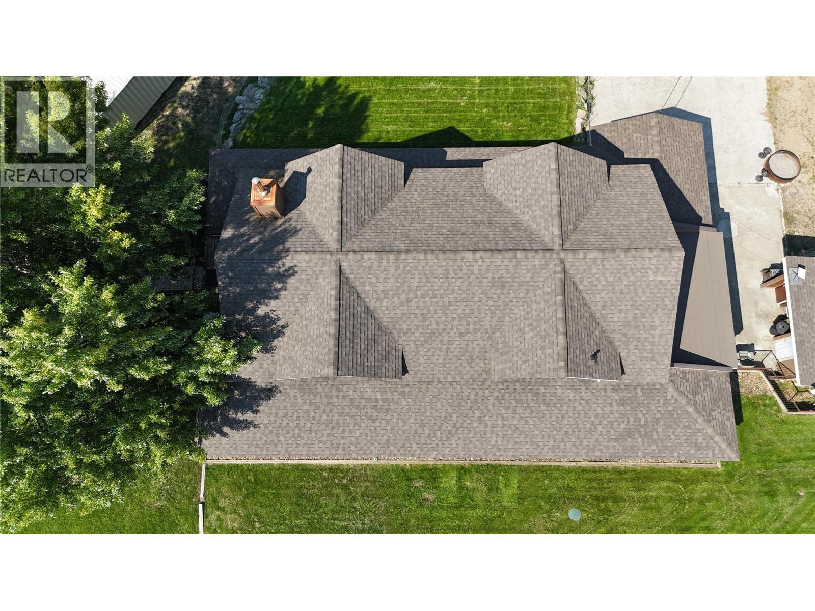 3850 Blythe-Rhone Road, Westbridge