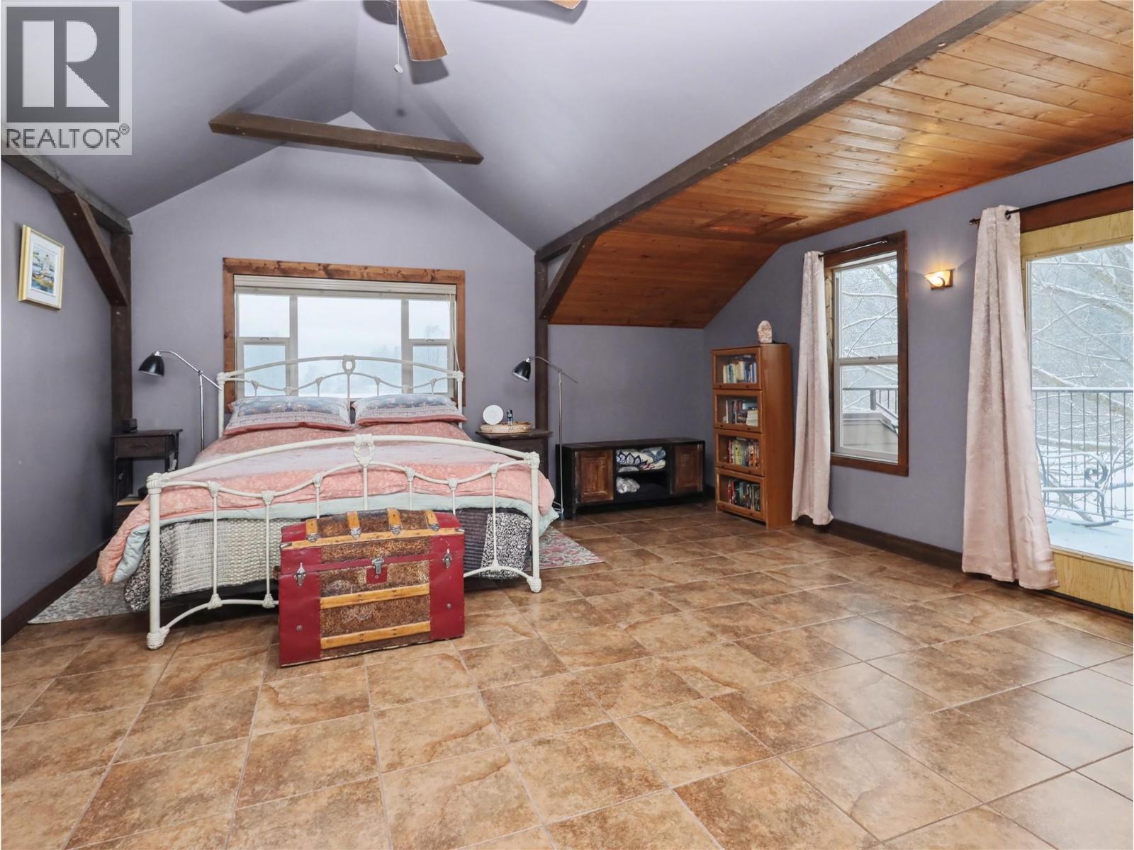 3850 Blythe-Rhone Road, Westbridge