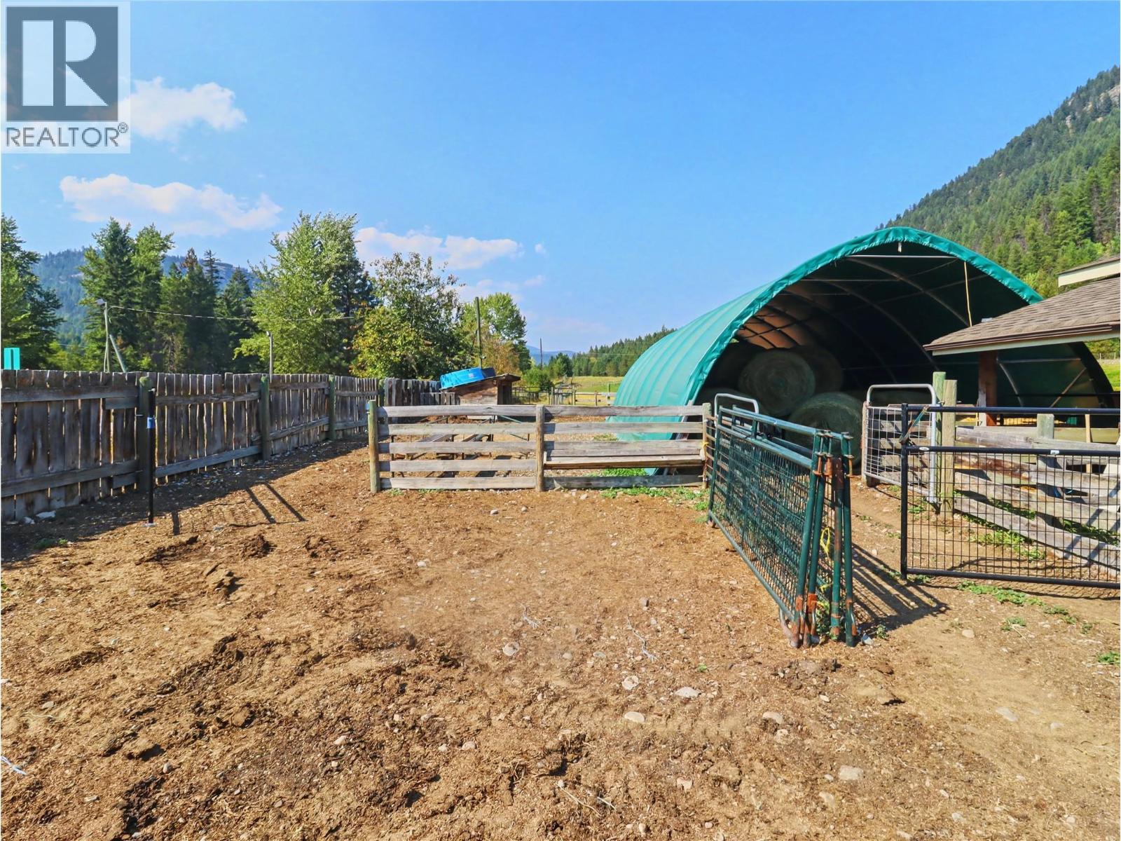 3850 Blythe-Rhone Road, Westbridge