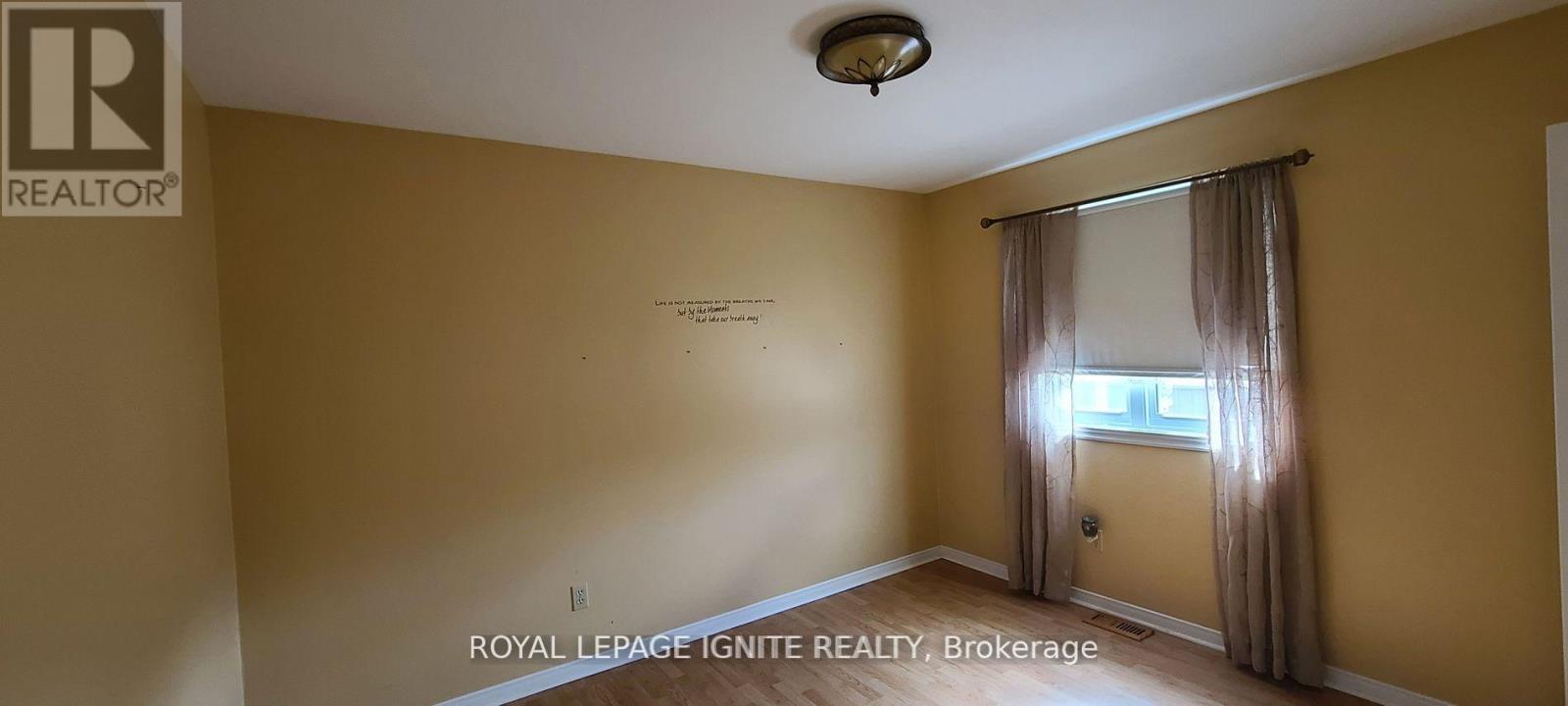 804 CHAMPLAIN DRIVE - 5