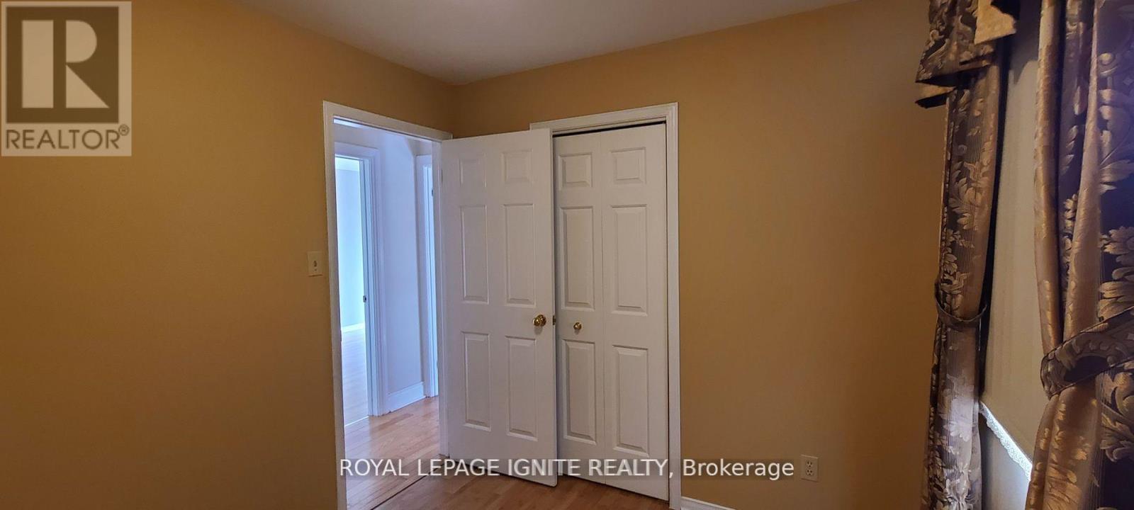 804 CHAMPLAIN DRIVE - 8