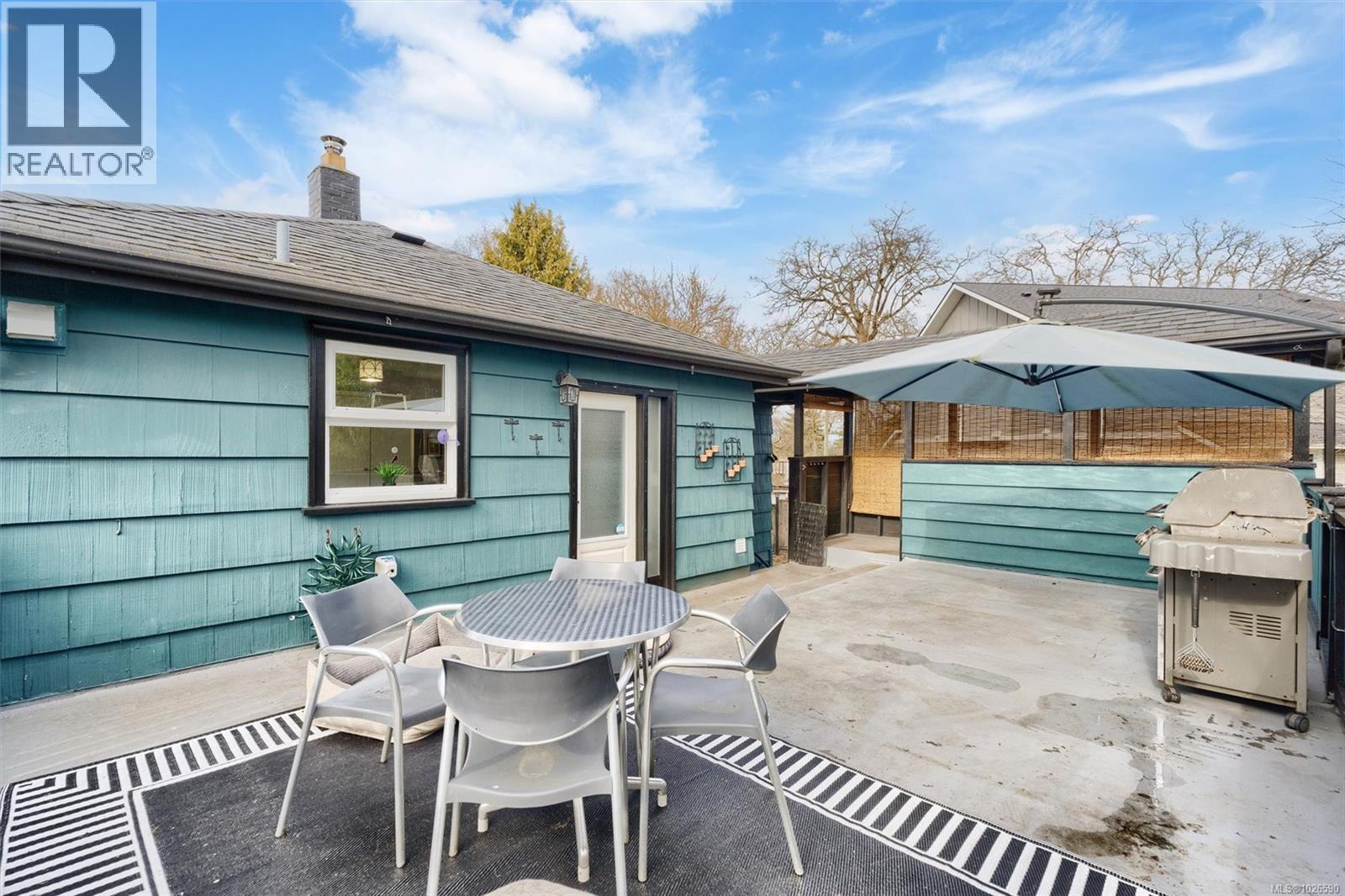  3771 Winston Crescent, Saanich