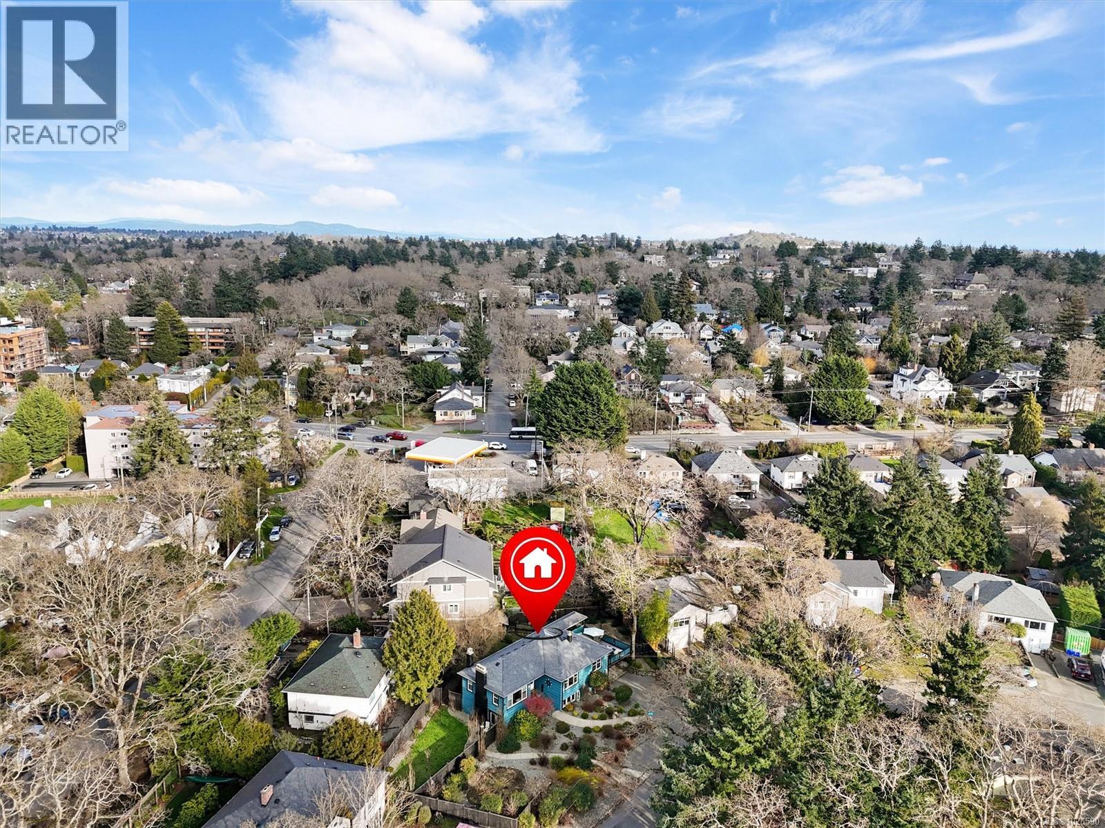  3771 Winston Crescent, Saanich