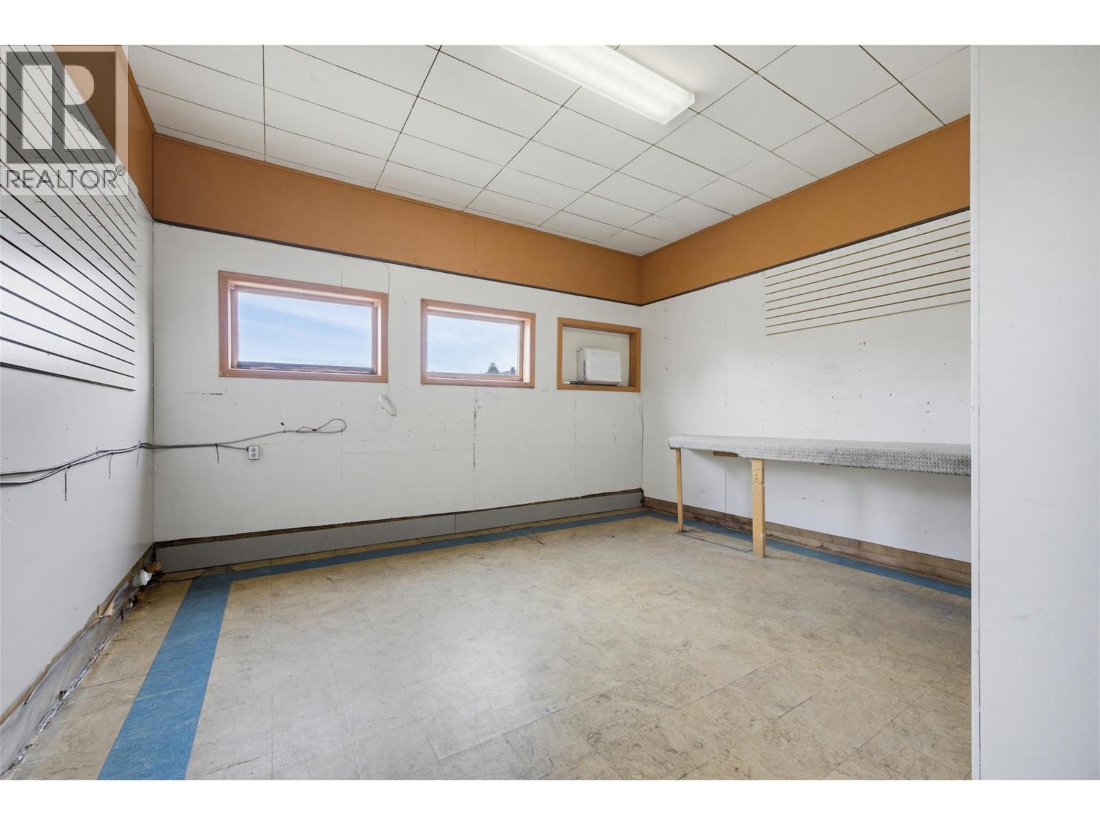  1305 BATTLE Street, Kamloops