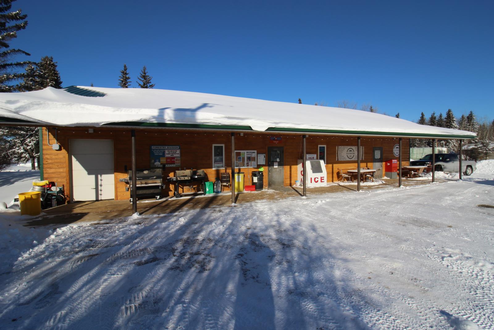 
          30 Centre Avenue
            <br/>
            <span>Flatbush</span>
            , 
            <span>AB</span>
             <span>T0G0Z0</span>
         - Photo 6