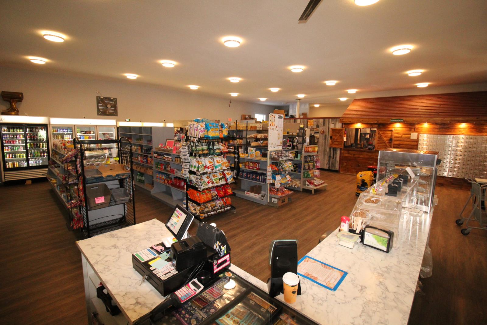 
          30 Centre Avenue
            <br/>
            <span>Flatbush</span>
            , 
            <span>AB</span>
             <span>T0G0Z0</span>
         - Photo 8