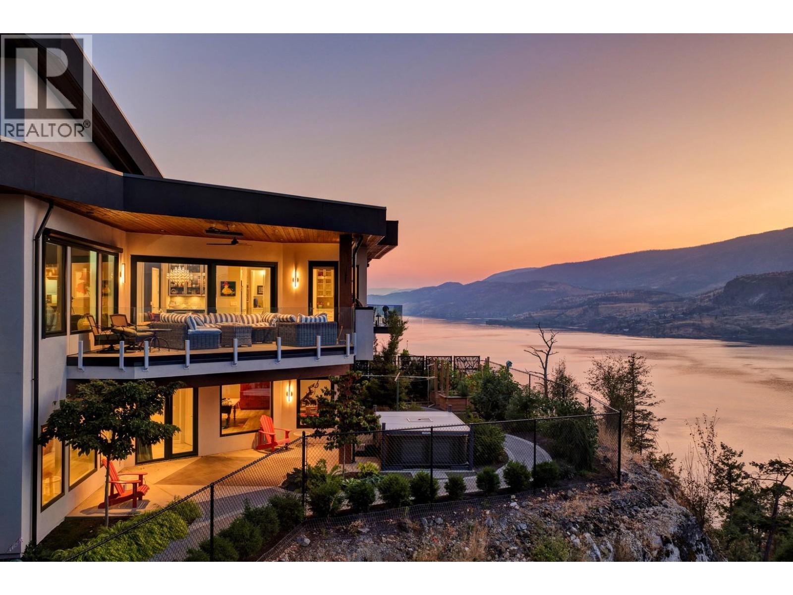  604 Clifton Road North, Kelowna