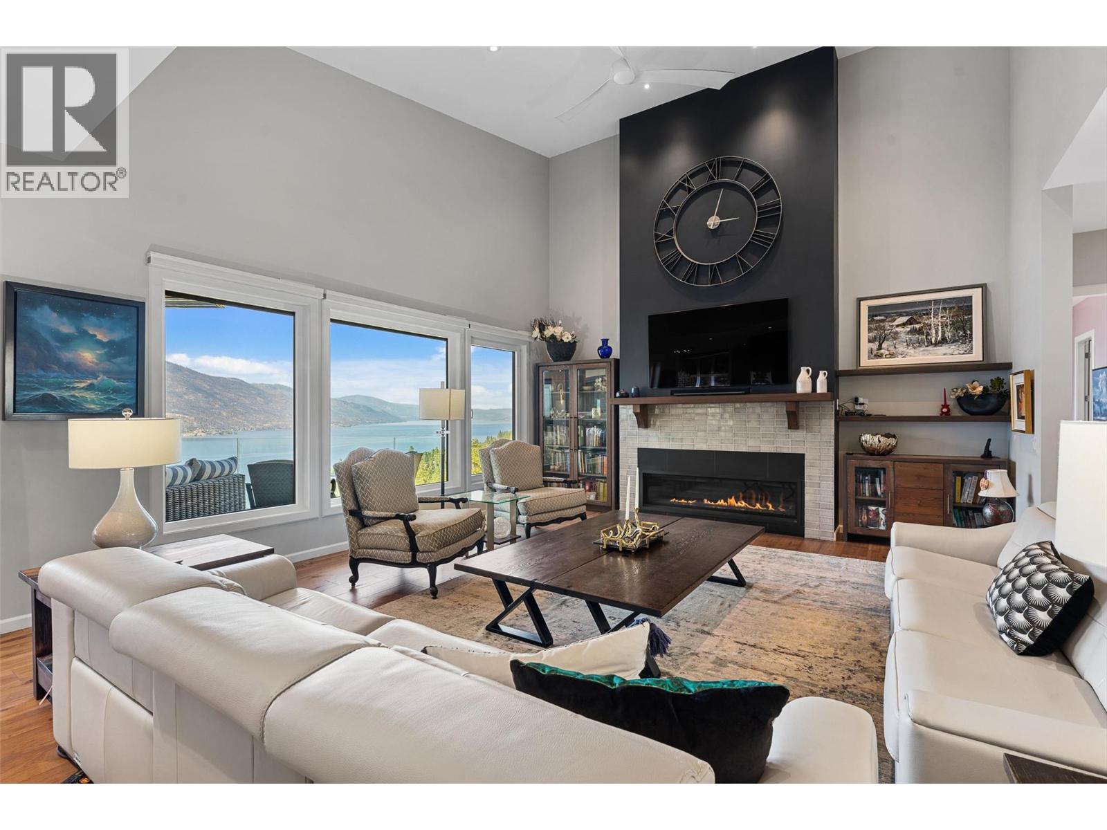  604 Clifton Road North, Kelowna