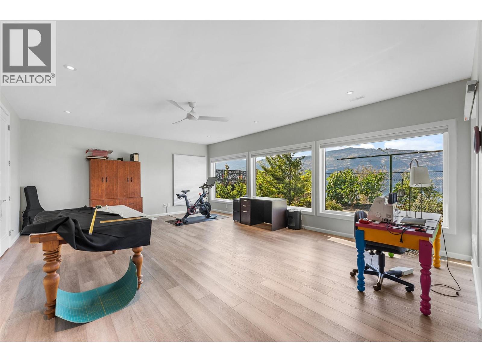  604 Clifton Road North, Kelowna