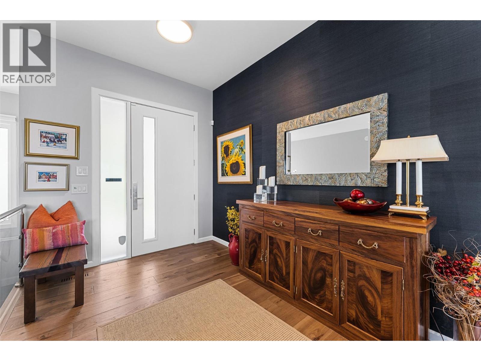  604 Clifton Road North, Kelowna