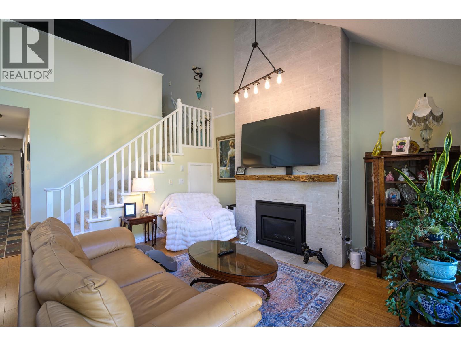 320 1120 TSATSU SHORES DRIVE, Tsawwassen