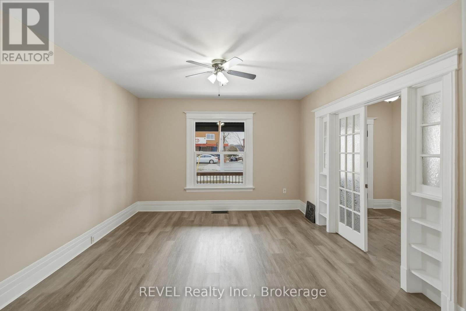 184 QUEENSTON STREET - 7