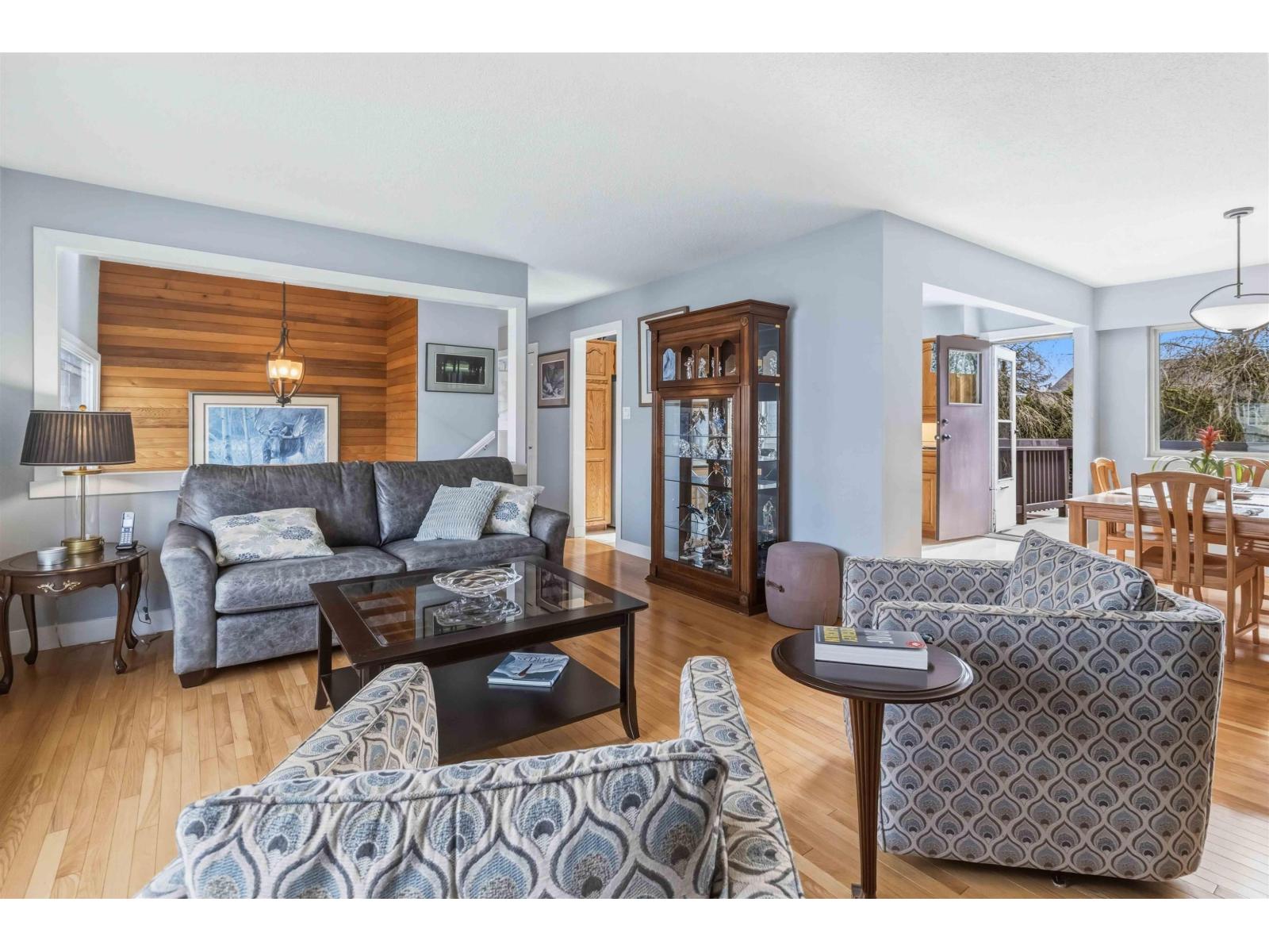 11078 83A Avenue, Delta