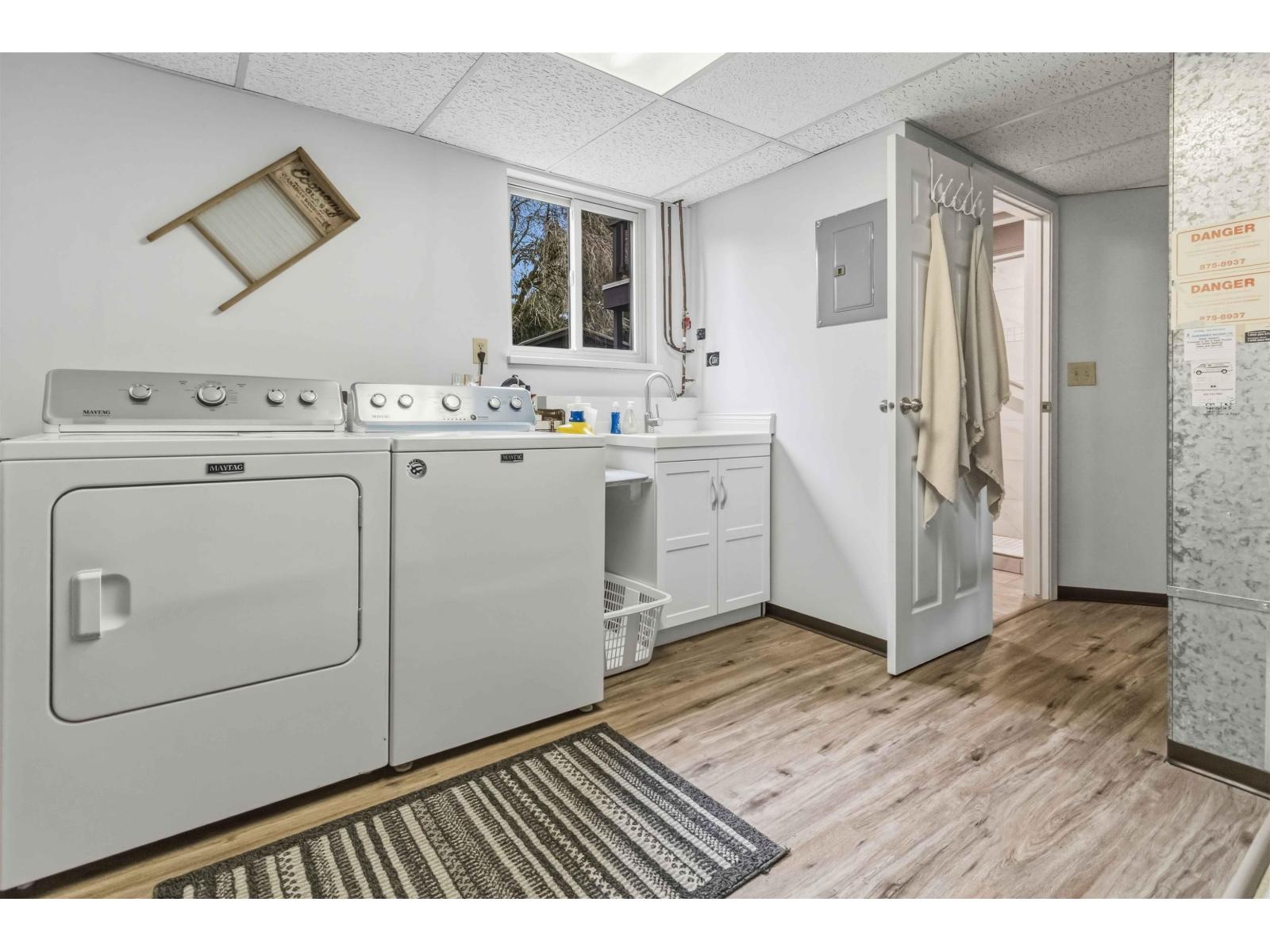 11078 83A Avenue, Delta