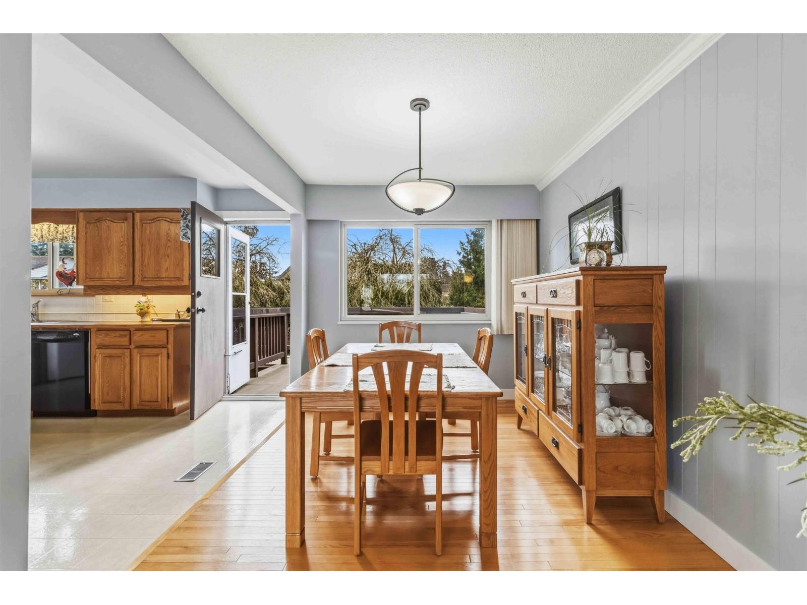 11078 83A Avenue, Delta