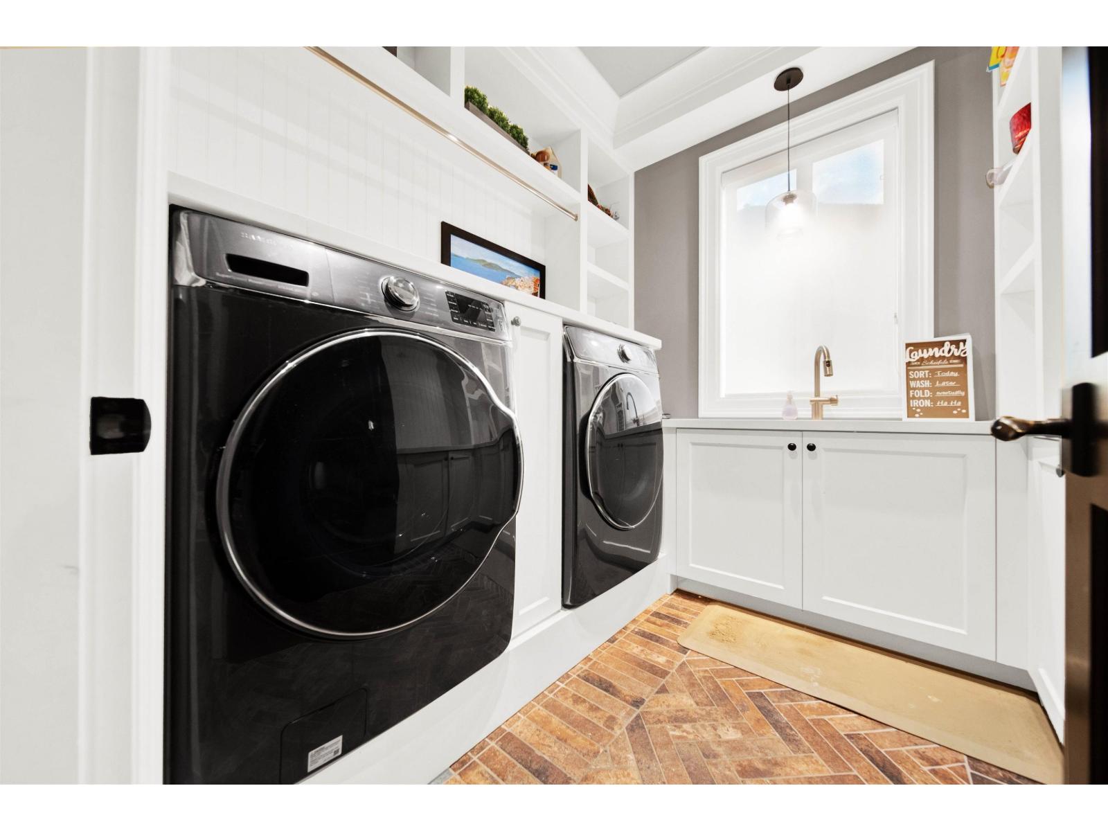 15957 39A AVENUE, Surrey