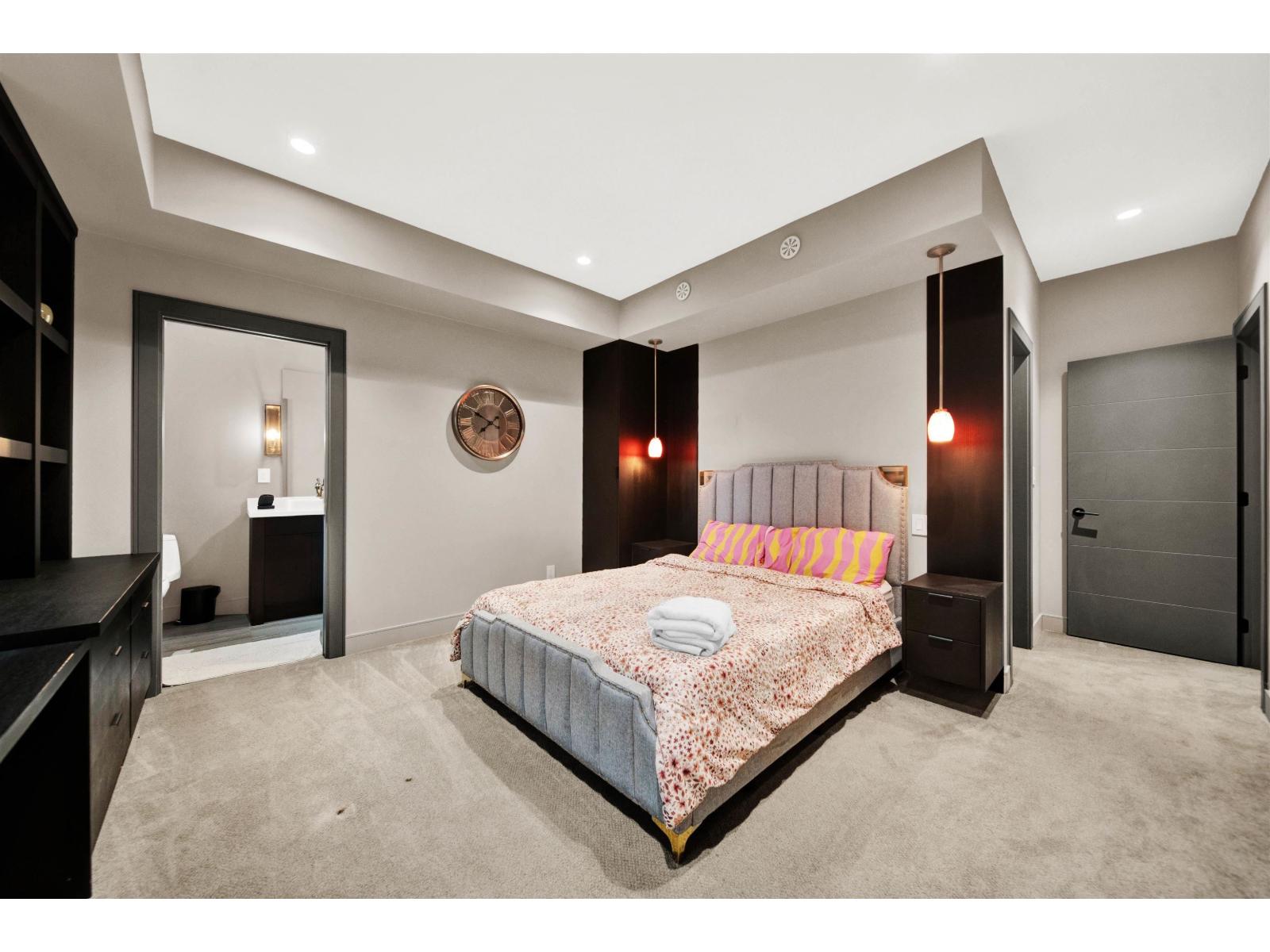 15957 39A AVENUE, Surrey