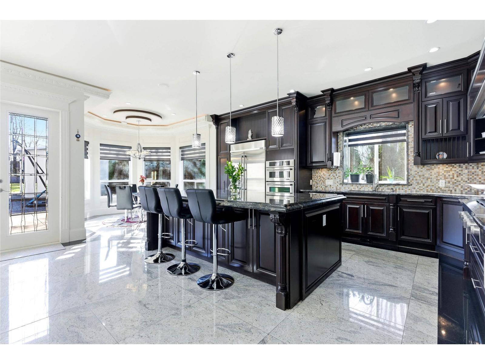 21098 85 AVENUE, Langley