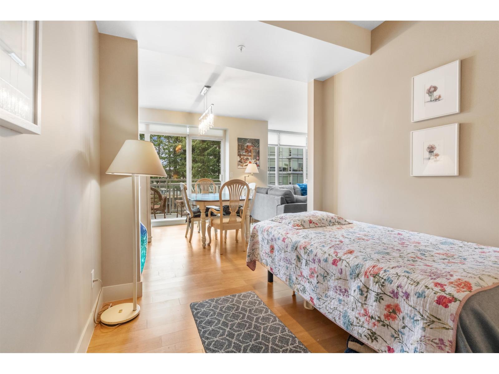 303 1473 JOHNSTON ROAD, White Rock