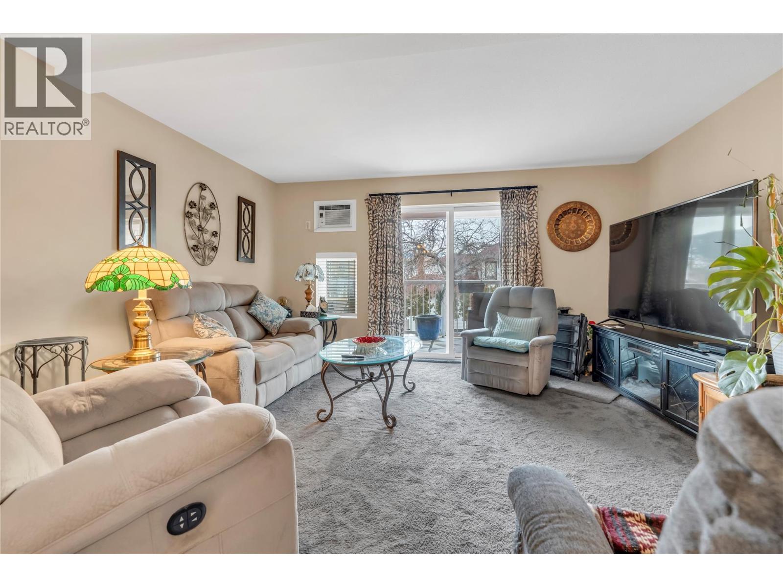 103 202 EDMONTON Avenue, Penticton