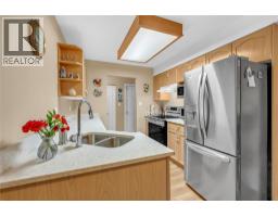 103 202 EDMONTON Avenue, Penticton