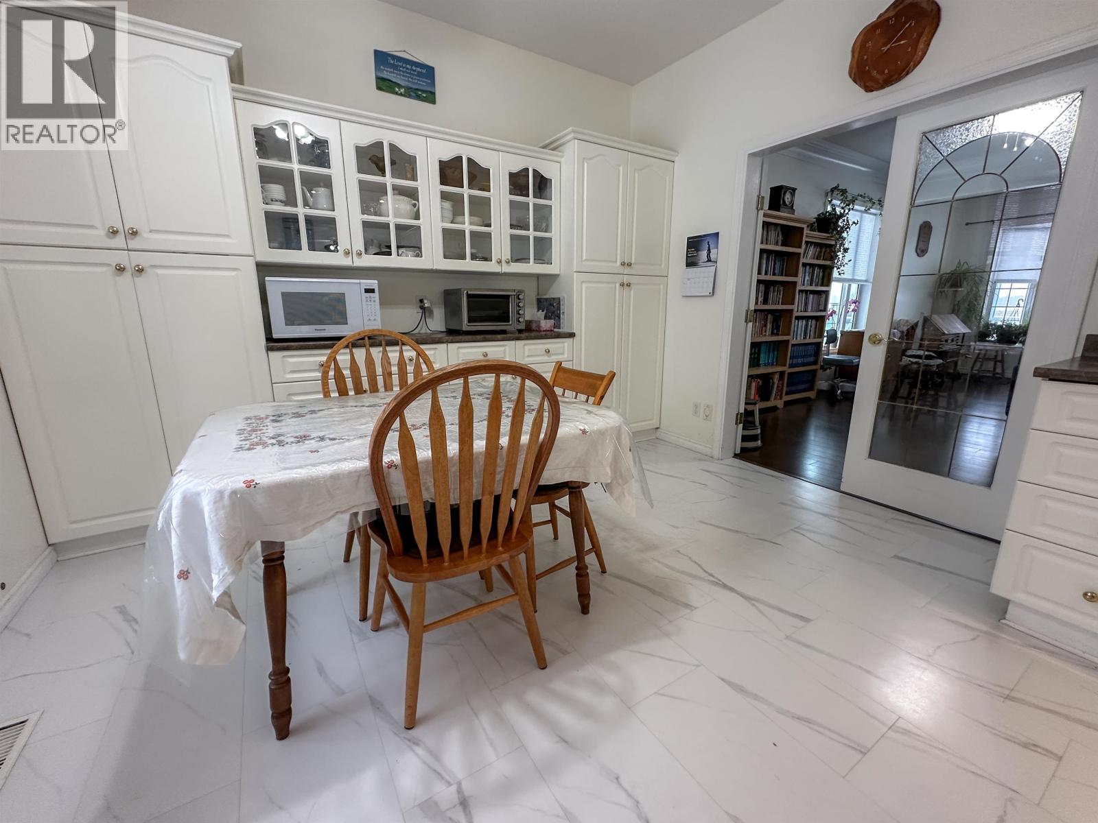 3525 NORTHSIDE ROAD, Vanderhoof