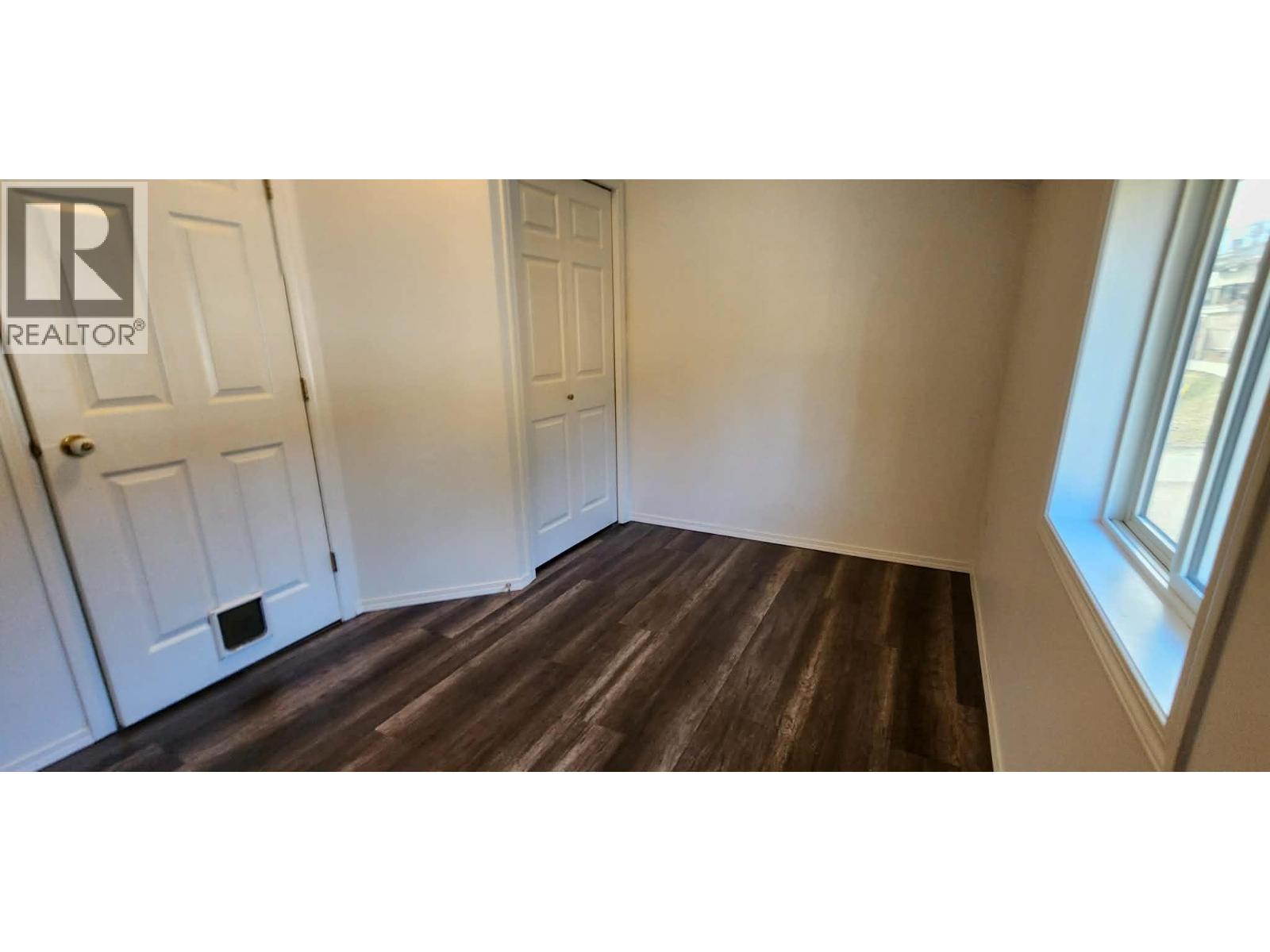 2110 Park Avenue, Lumby