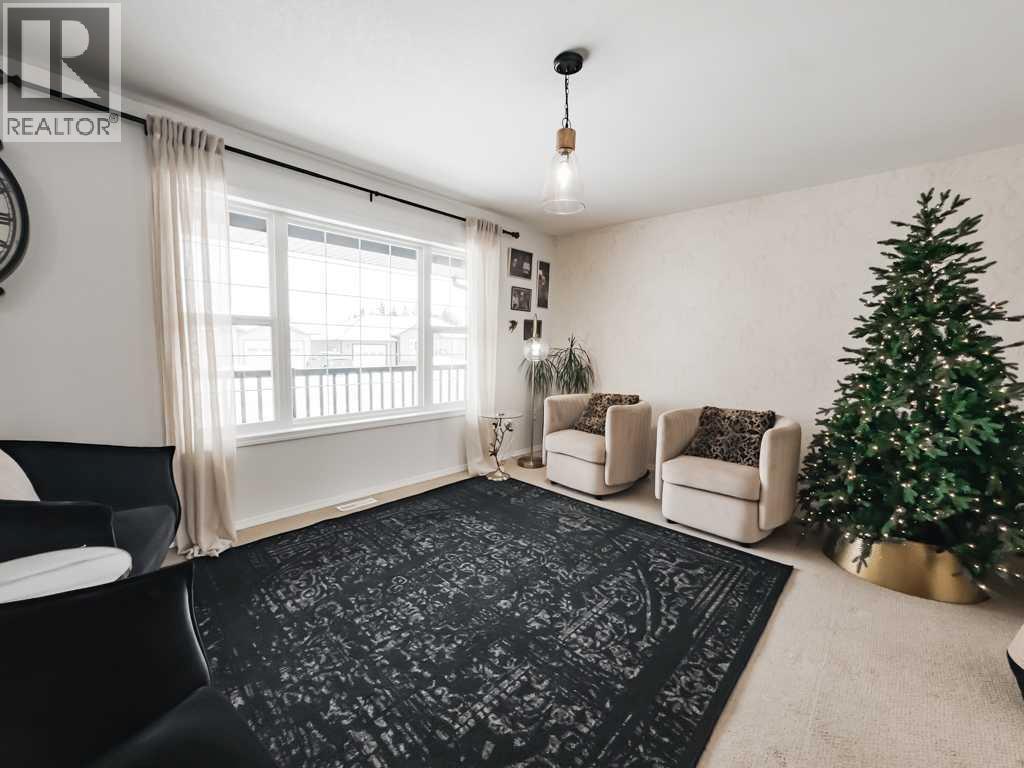 9606 107 - Photo 3 of 32, La Crete, Alberta