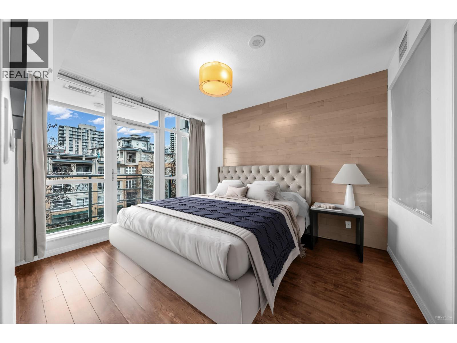 409 100 E ESPLANADE STREET, North Vancouver