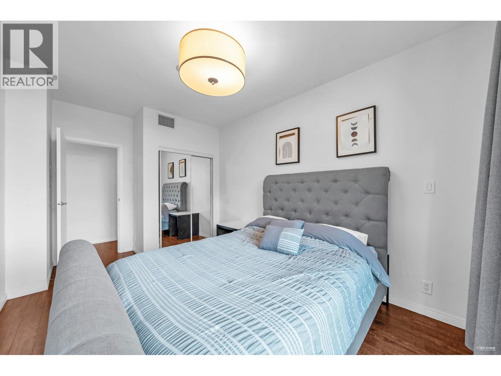 409 100 E ESPLANADE STREET, North Vancouver