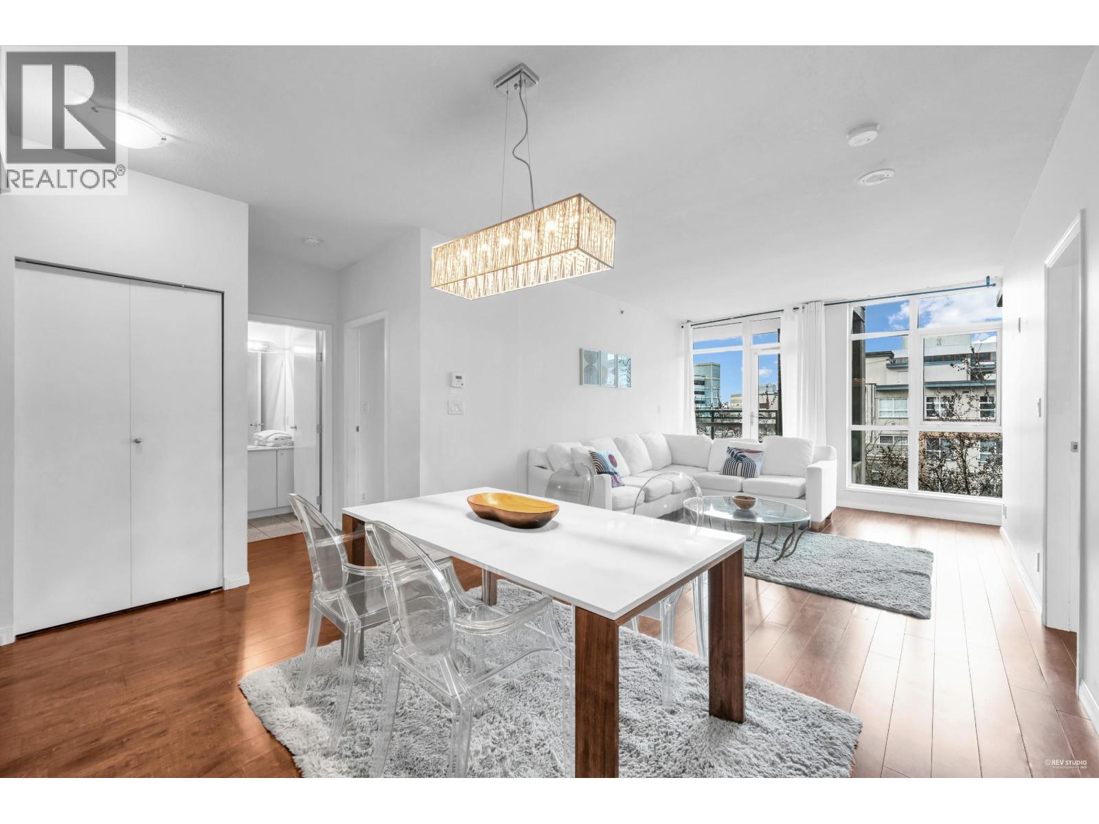 409 100 E ESPLANADE STREET, North Vancouver